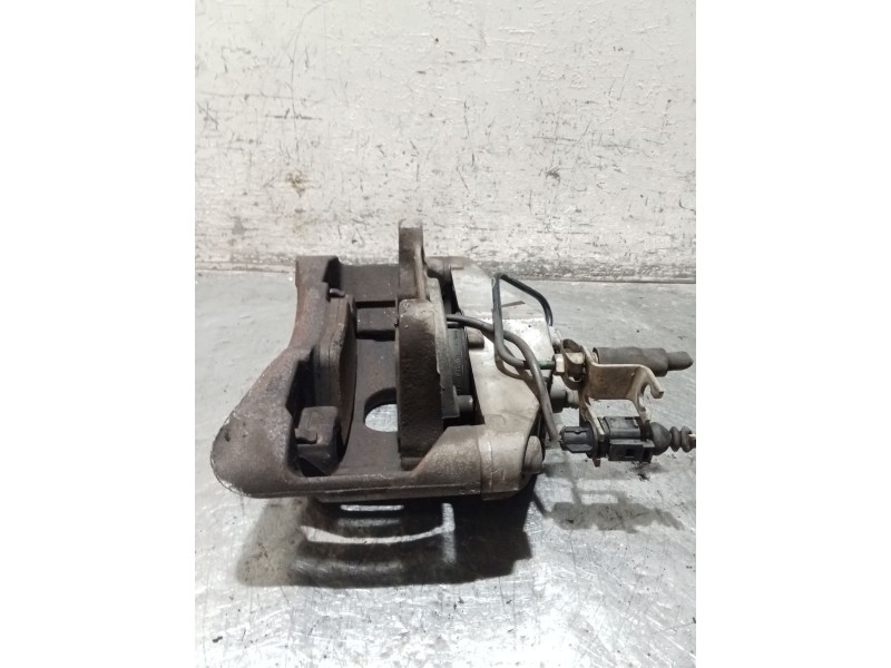 Recambio de pinza freno delantera izquierda para audi a4 b7 (8ec) 3.0 tdi quattro referencia OEM IAM   