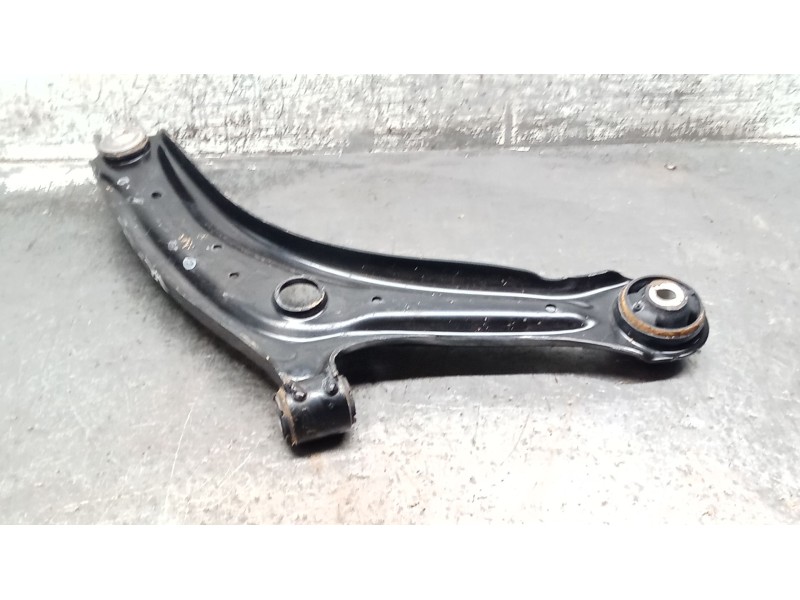 Recambio de brazo suspension inferior delantero izquierdo para ford puma (j2k, cf7) 1.0 ecoboost mhev referencia OEM IAM L1TC305