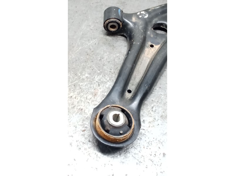 Recambio de brazo suspension inferior delantero derecho para ford puma (j2k, cf7) 1.0 ecoboost mhev referencia OEM IAM L1TC3042 