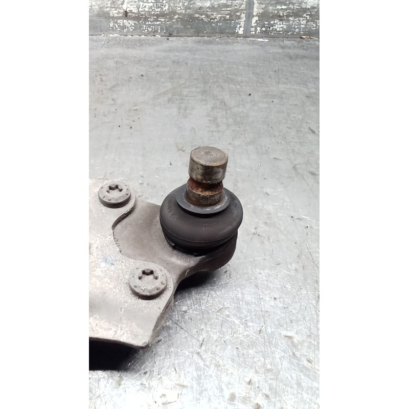 Recambio de brazo suspension inferior delantero izquierdo para citroën xsara coupé (n0) 2.0 hdi 90 referencia OEM IAM   