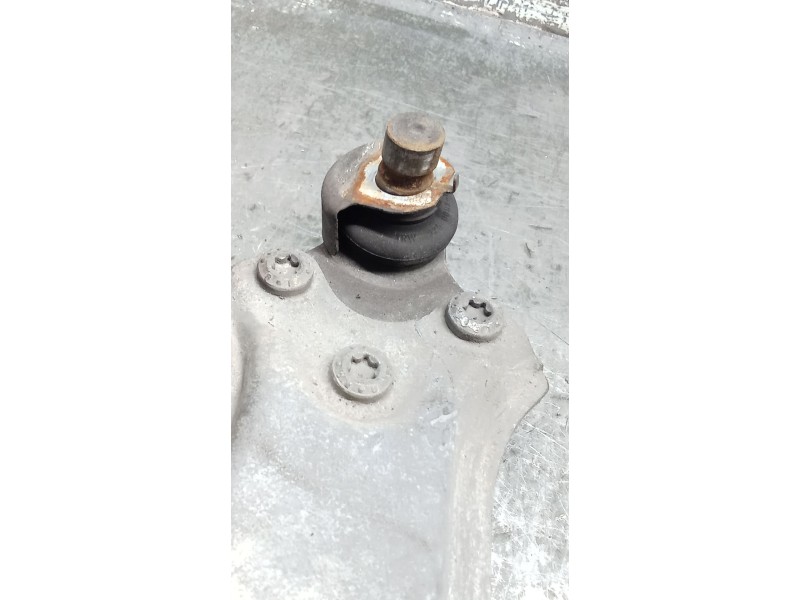 Recambio de brazo suspension inferior delantero derecho para citroën xsara coupé (n0) 2.0 hdi 90 referencia OEM IAM   