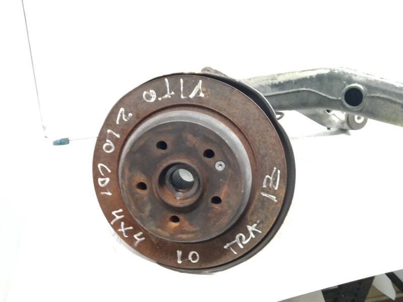 Recambio de mangueta trasera izquierda para mercedes vito mixto 4x4 (639) 113 cdi kompakt (639.601) referencia OEM IAM   