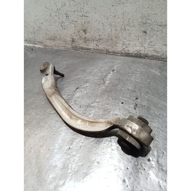 Recambio de brazo suspension superior delantero izquierdo para audi a4 b7 (8ec) 3.0 tdi quattro referencia OEM IAM 8E0407695E  