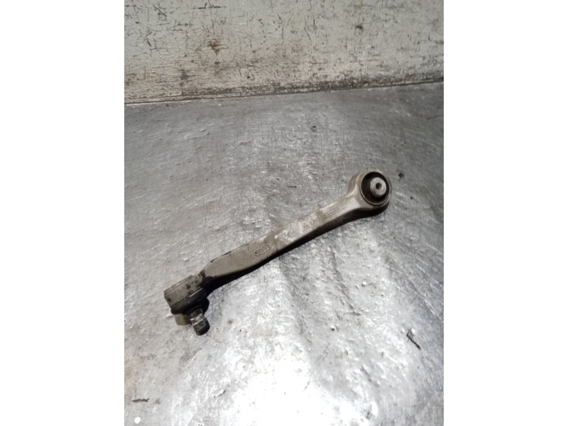 Recambio de brazo suspension superior delantero izquierdo para audi a4 b7 (8ec) 3.0 tdi quattro referencia OEM IAM   
