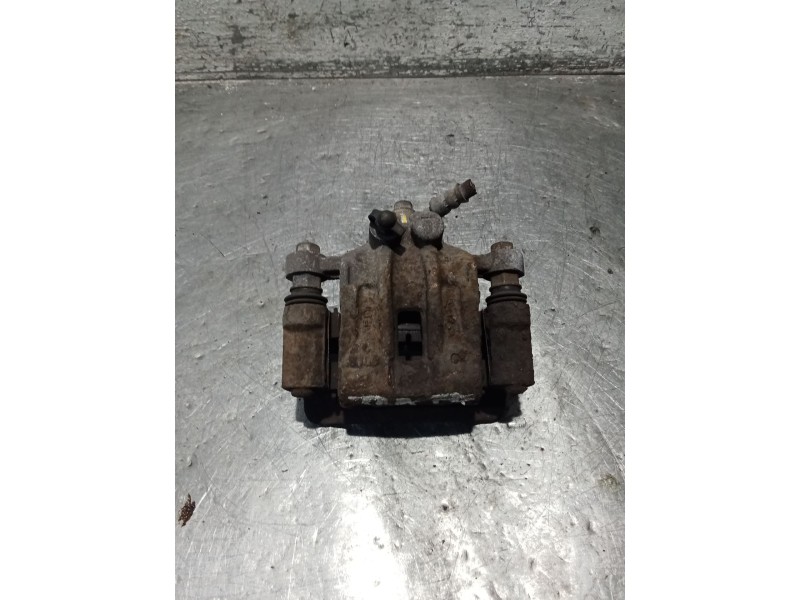 Recambio de pinza freno trasera izquierda para kia cee´d hatchback (ed) 1.6 crdi 90 referencia OEM IAM   