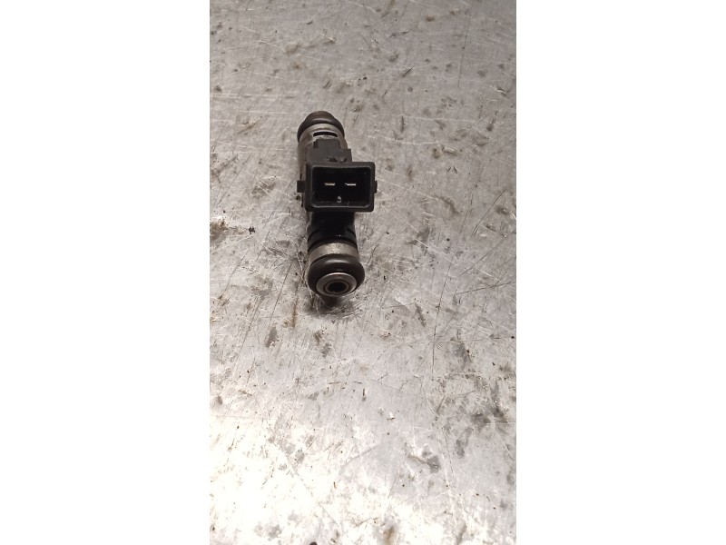Recambio de inyector para citroën c2 (jm_) 1.1 referencia OEM IAM JUEGO CUATRO INYECTORES  