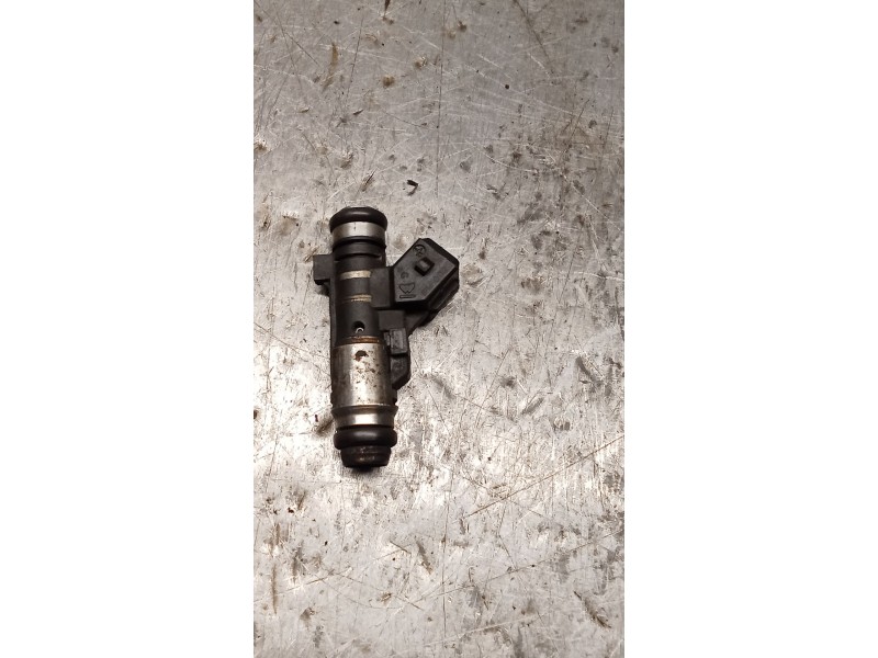 Recambio de inyector para citroën c2 (jm_) 1.1 referencia OEM IAM JUEGO CUATRO INYECTORES  