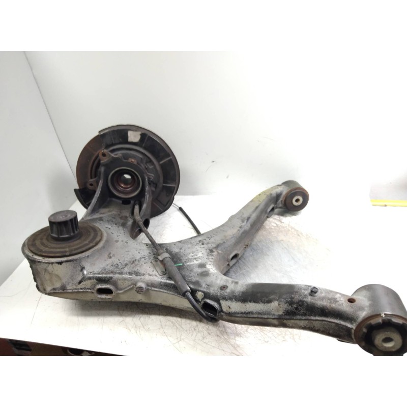 Recambio de mangueta trasera izquierda para mercedes vito mixto 4x4 (639) 113 cdi kompakt (639.601) referencia OEM IAM   