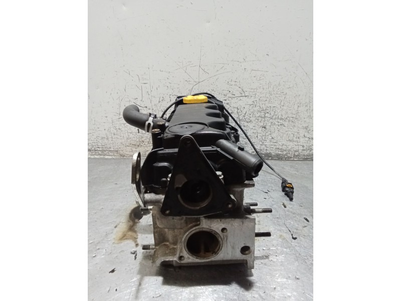 Recambio de culata para opel zafira / zafira family b (a05) 1.9 cdti (m75) referencia OEM IAM 55207460  