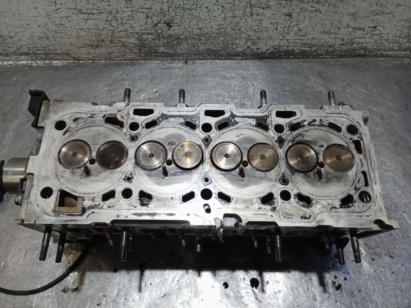 Recambio de culata para opel zafira / zafira family b (a05) 1.9 cdti (m75) referencia OEM IAM 55207460  