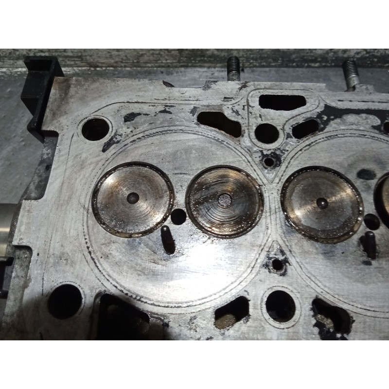 Recambio de culata para opel zafira / zafira family b (a05) 1.9 cdti (m75) referencia OEM IAM 55207460  