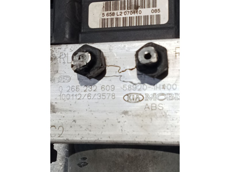 Recambio de abs para kia cee´d hatchback (ed) 1.6 crdi 90 referencia OEM IAM O265800972 265232609 589201H400