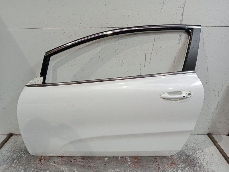 Recambio de puerta delantera izquierda para kia cee´d (jd) 1.6 gt referencia OEM IAM  3P 