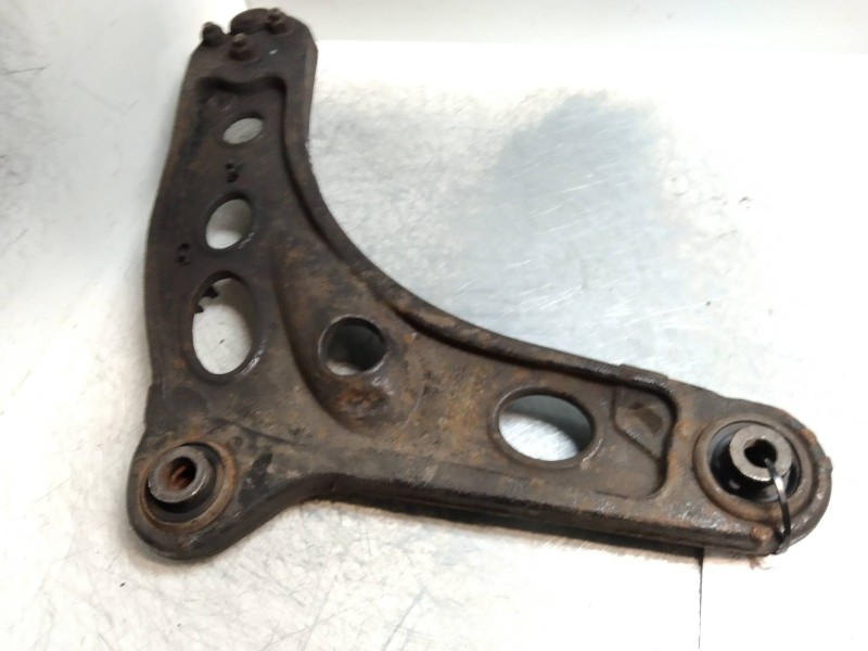 Recambio de brazo suspension inferior delantero izquierdo para renault trafic caja cerrada (ab 4.01) l1h1 2,90t caja cerrada, co