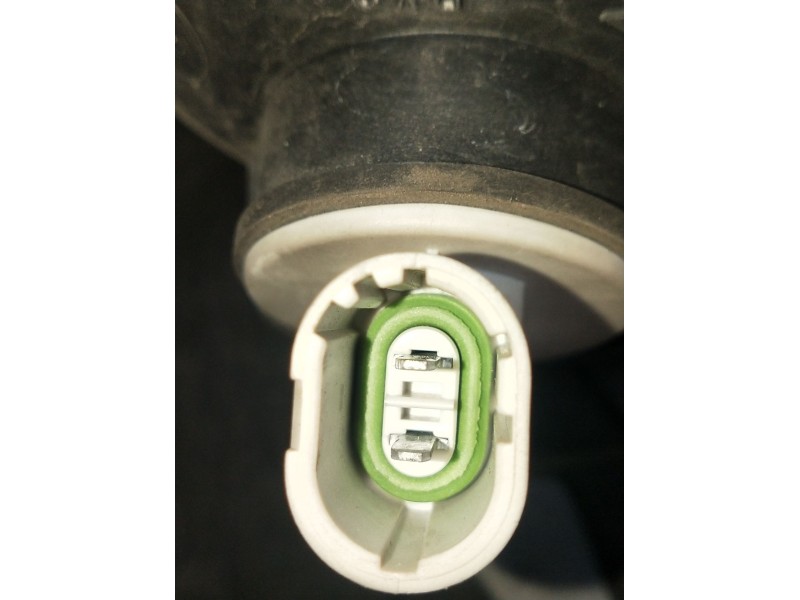 Recambio de faro izquierdo para dacia sandero 1.2 16v referencia OEM IAM 8200733878  