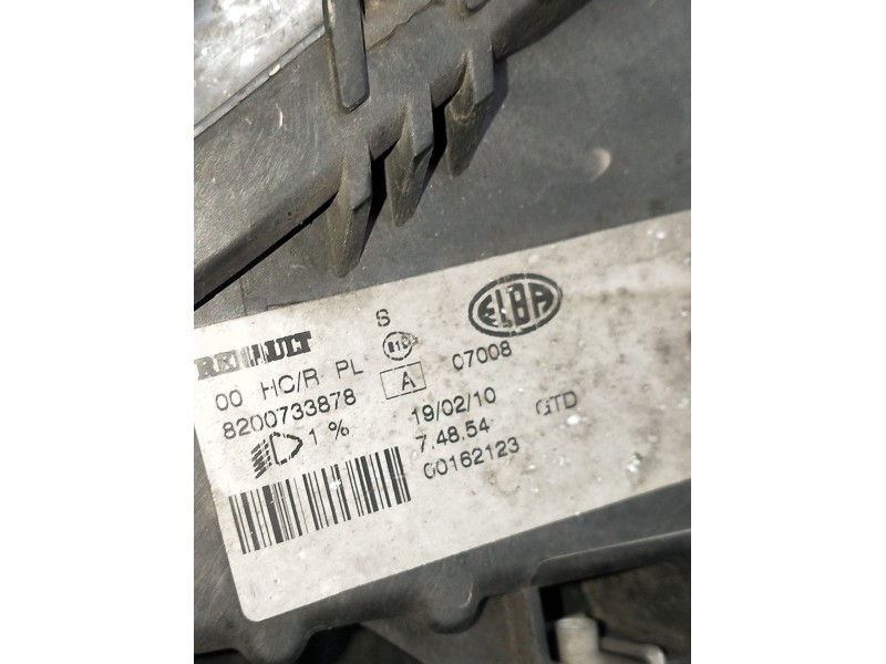 Recambio de faro izquierdo para dacia sandero 1.2 16v referencia OEM IAM 8200733878  