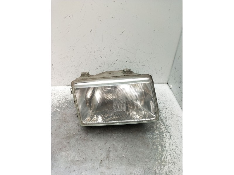 Recambio de faro derecho para renault 21 sedán (l48_) 1.7 (l482) referencia OEM IAM   