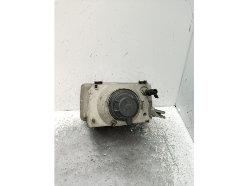 Recambio de faro derecho para renault 21 sedán (l48_) 1.7 (l482) referencia OEM IAM   