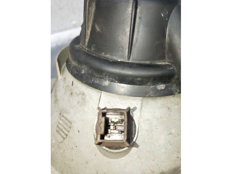 Recambio de faro derecho para renault 21 sedán (l48_) 1.7 (l482) referencia OEM IAM   