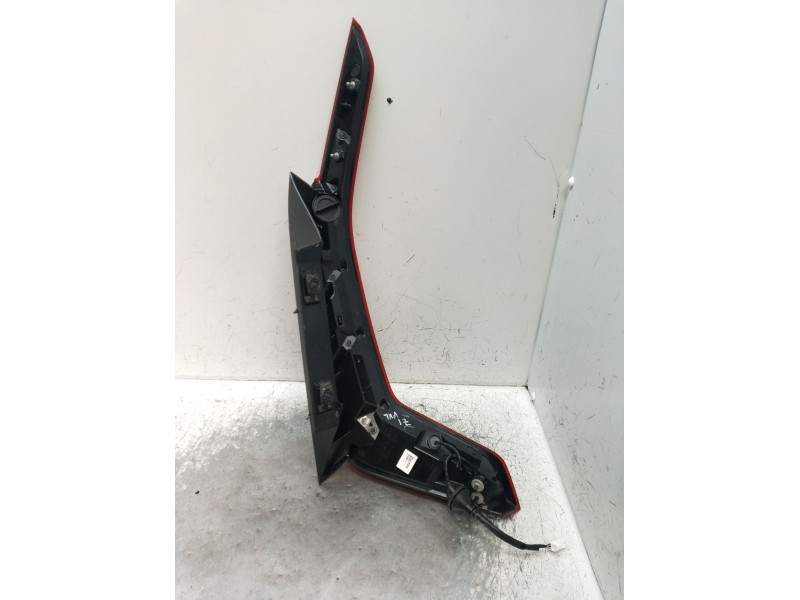 Recambio de piloto trasero izquierdo para kia niro ii (sg2) 1.6 gdi hybrid referencia OEM IAM 92401AT000LH 2158323 