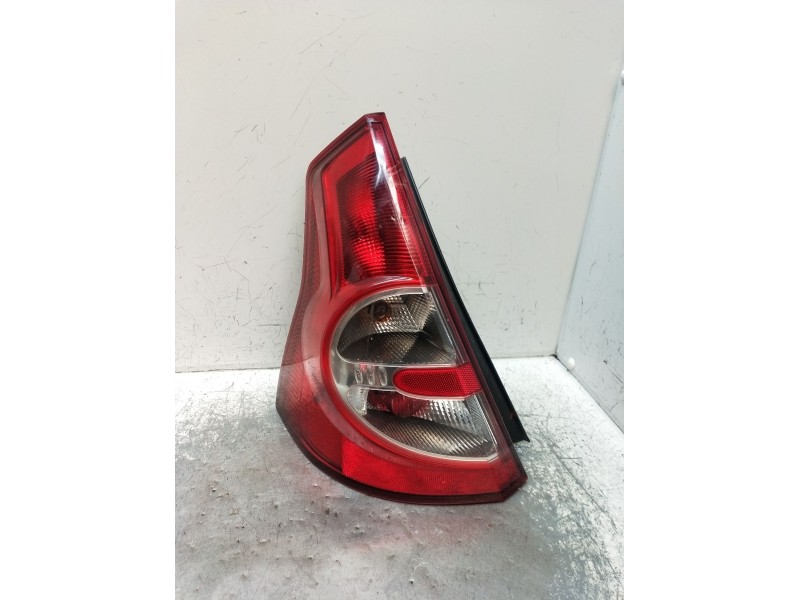 Recambio de piloto trasero izquierdo para dacia sandero 1.2 16v referencia OEM IAM   