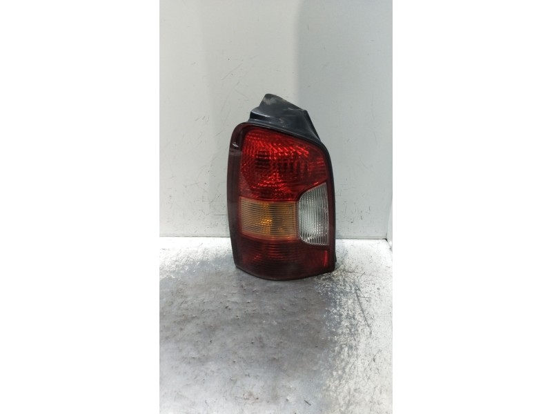 Recambio de piloto trasero izquierdo para hyundai trajet (fo) 2.0 referencia OEM IAM   