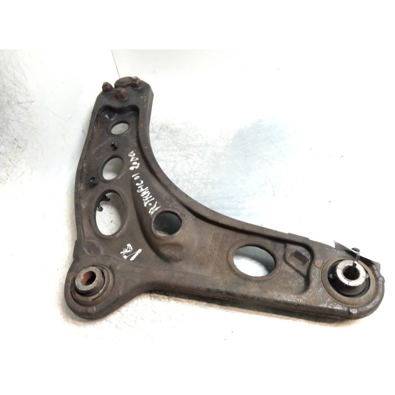 Recambio de brazo suspension inferior delantero izquierdo para renault trafic caja cerrada (ab 4.01) 2.0 dci diesel fap cat refe