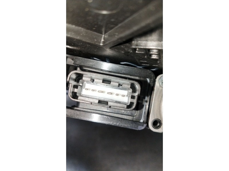 Recambio de elevalunas delantero izquierdo para kia niro ii (sg2) 1.6 gdi hybrid referencia OEM IAM F00S1W2425 5P 82450AT100