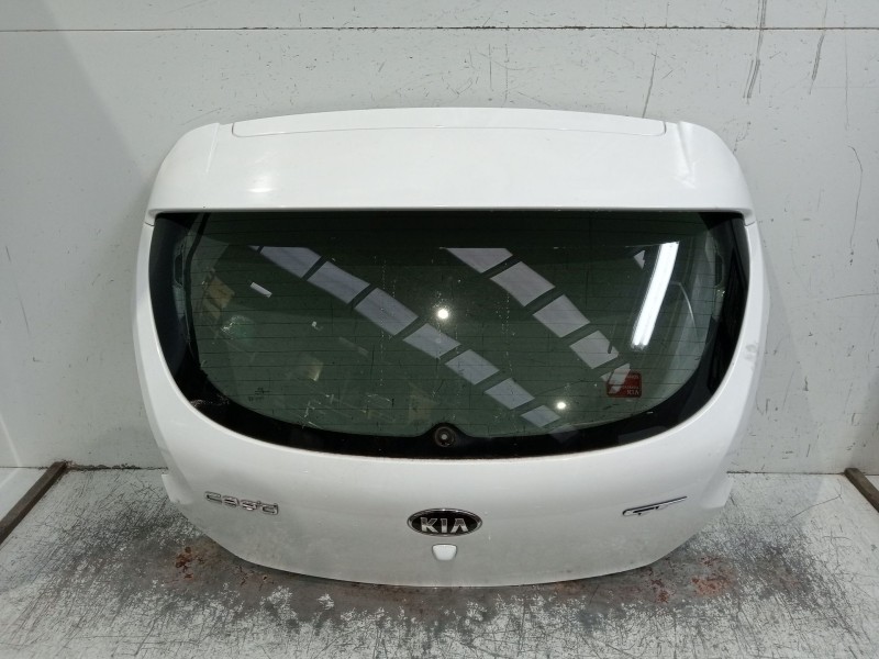 Recambio de porton trasero para kia cee´d (jd) 1.6 gt referencia OEM IAM  3P 