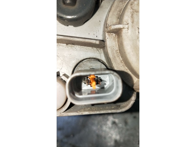 Recambio de faro antiniebla izquierdo para hyundai trajet (fo) 2.0 referencia OEM IAM   