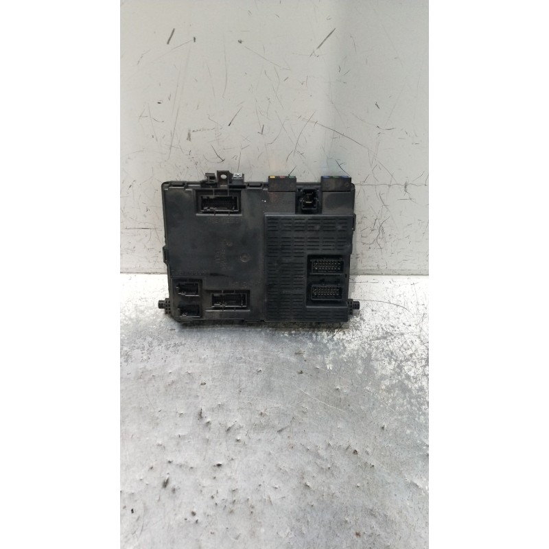 Recambio de caja reles / fusibles para citroën xsara coupé (n0) 2.0 hdi 90 referencia OEM IAM 9650913880 16199401 