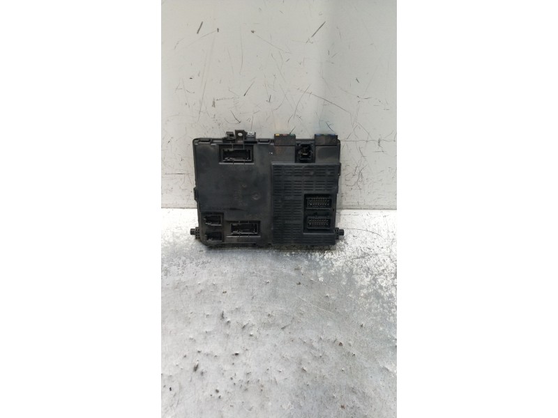 Recambio de caja reles / fusibles para citroën xsara coupé (n0) 2.0 hdi 90 referencia OEM IAM 9650913880 16199401 