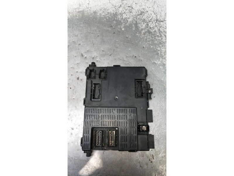 Recambio de caja reles / fusibles para citroën xsara coupé (n0) 2.0 hdi 90 referencia OEM IAM 9650913880 16199401 