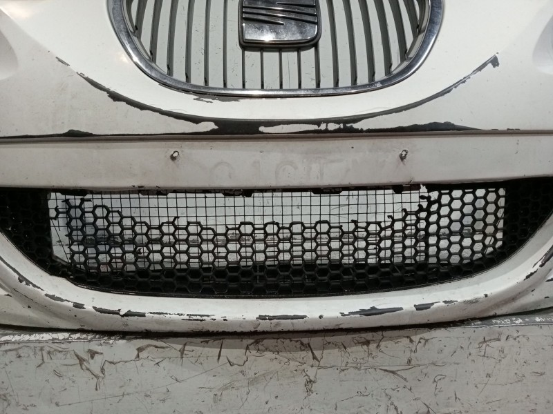 Recambio de paragolpes delantero para seat leon (1p1) 1.9 tdi referencia OEM IAM   