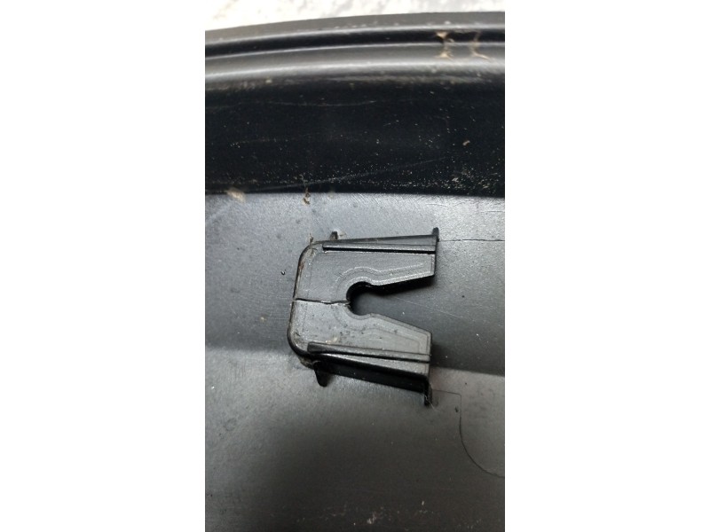 Recambio de aletin trasero derecho para kia niro ii (sg2) 1.6 gdi hybrid referencia OEM IAM   