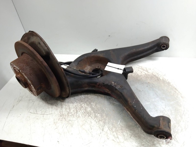 Recambio de mangueta trasera derecha para mercedes clase sl (w107) coupe/roadster 2.8 referencia OEM IAM   