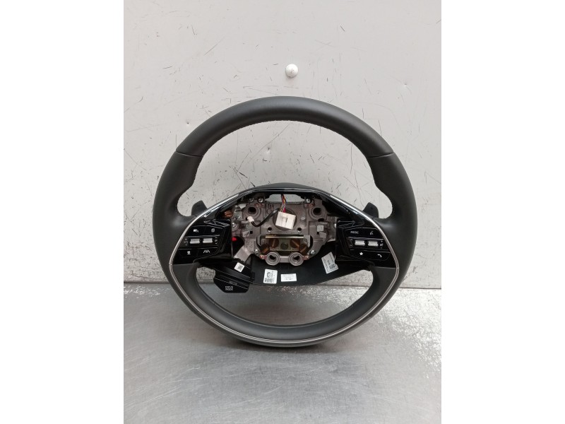 Recambio de volante para kia niro ii (sg2) 1.6 gdi hybrid referencia OEM IAM   