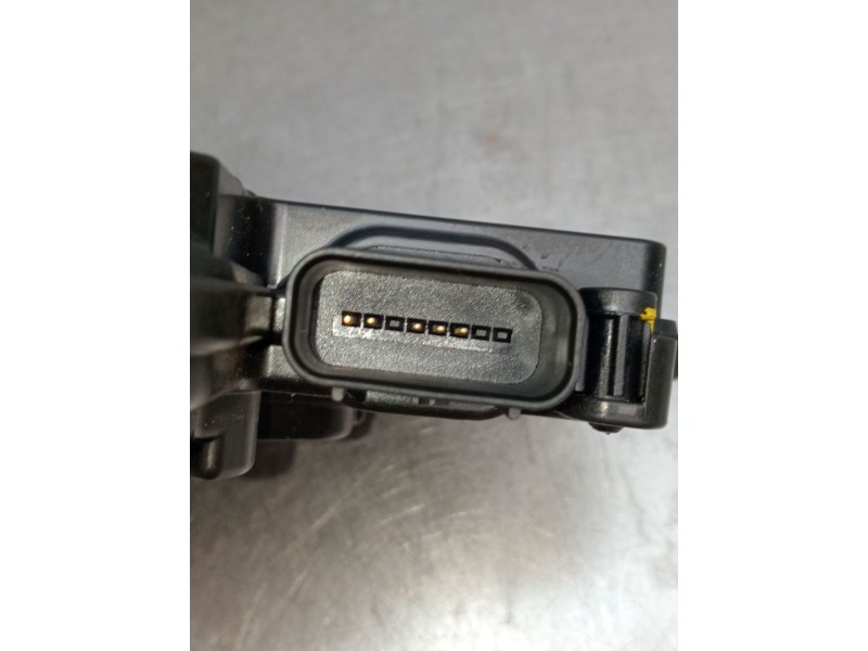 Recambio de motor cierre centralizado delantero izquierdo para kia niro ii (sg2) 1.6 gdi hybrid referencia OEM IAM 81310AT100 5P