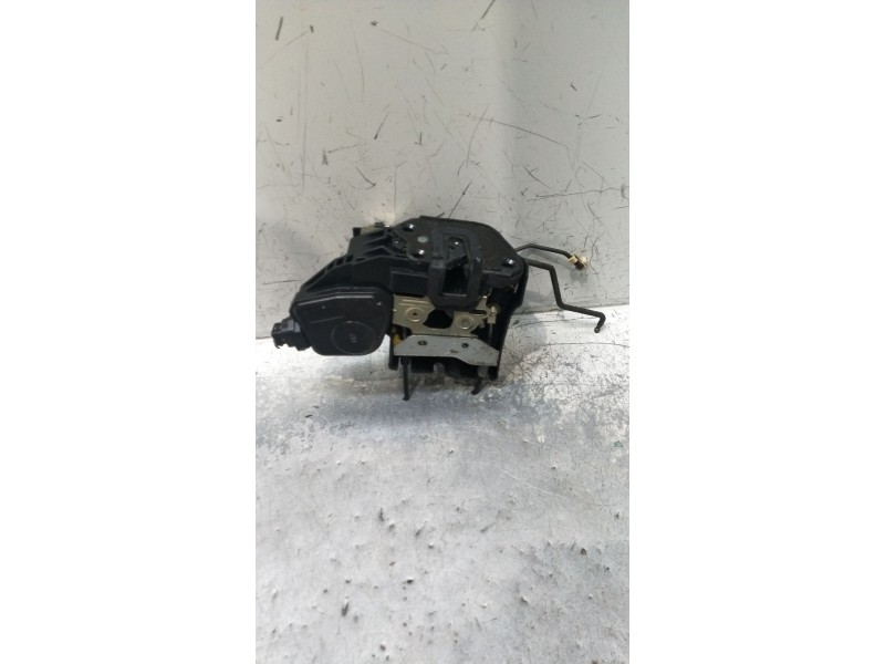 Recambio de motor cierre centralizado delantero izquierdo para hyundai trajet (fo) 2.0 referencia OEM IAM  5P 