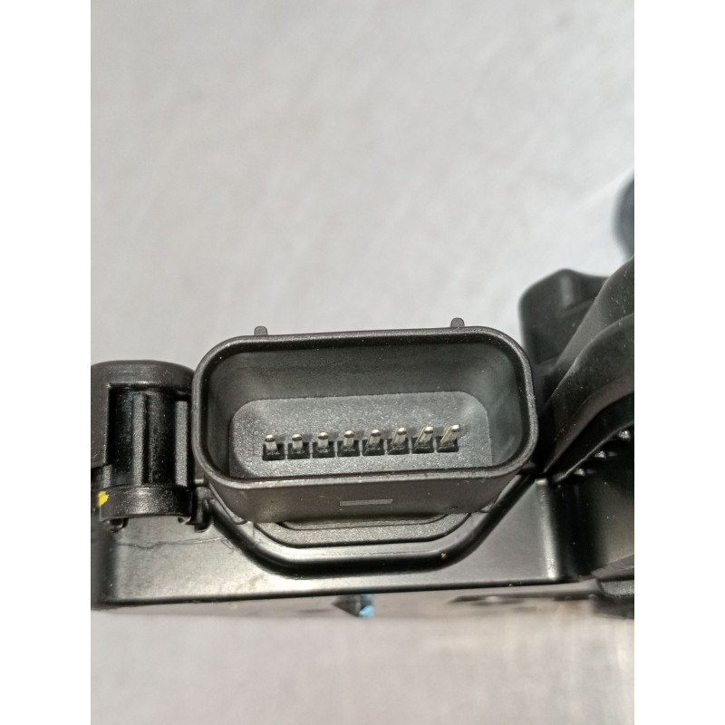 Recambio de motor cierre centralizado trasero izquierdo para kia niro ii (sg2) 1.6 gdi hybrid referencia OEM IAM 81410AT010 5P 