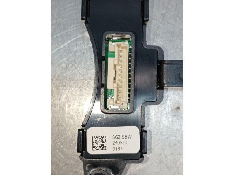 Recambio de modulo electronico para kia niro ii (sg2) 1.6 gdi hybrid referencia OEM IAM SG2SBW 2405230183 