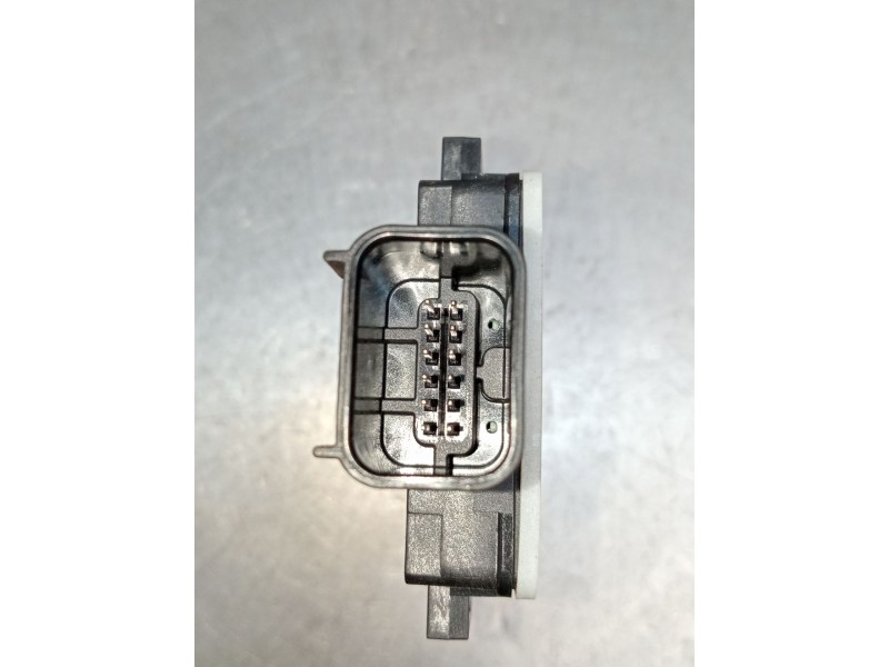 Recambio de modulo electronico para kia niro ii (sg2) 1.6 gdi hybrid referencia OEM IAM 99150AT200 28836393 