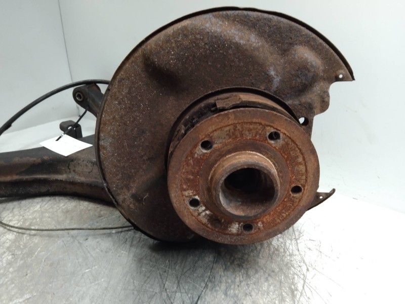 Recambio de mangueta trasera izquierda para mercedes clase sl (w107) coupe/roadster 2.8 referencia OEM IAM   