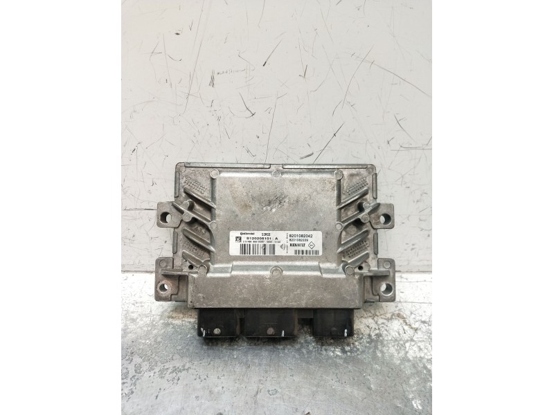 Recambio de centralita motor uce para dacia sandero 1.2 16v referencia OEM IAM S120205101A 8201082042 8201082039