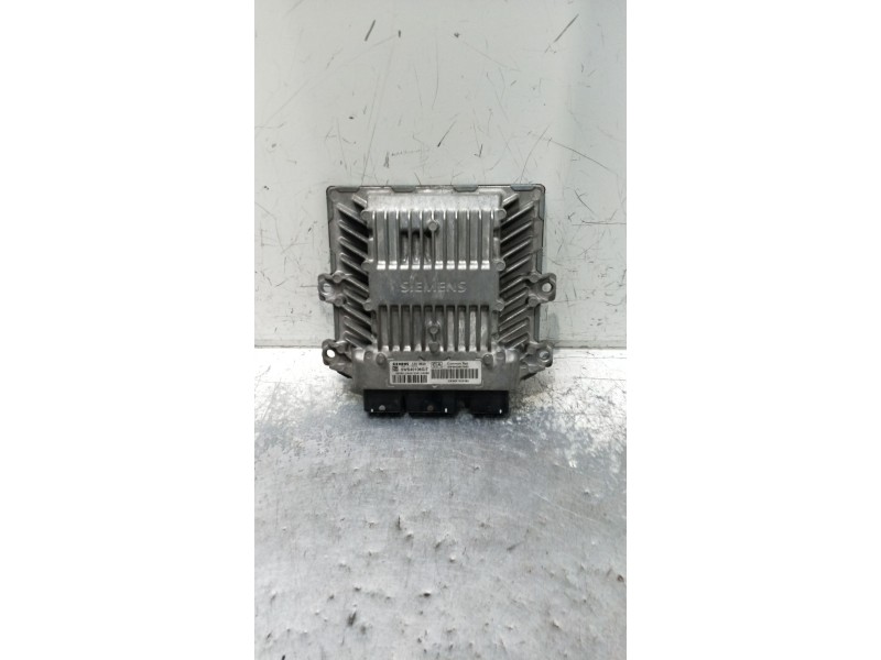 Recambio de centralita motor uce para citroën xsara coupé (n0) 2.0 hdi 90 referencia OEM IAM SW9653647880 HW9647423380 