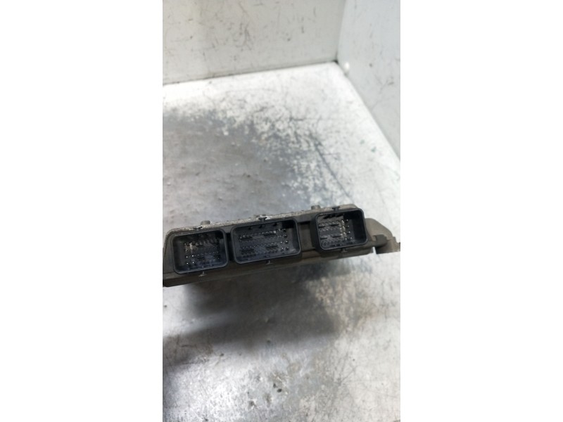 Recambio de centralita motor uce para citroën xsara coupé (n0) 2.0 hdi 90 referencia OEM IAM SW9653647880 HW9647423380 