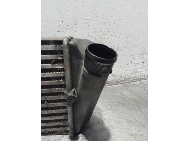 Recambio de intercooler para audi a4 b7 (8ec) 3.0 tdi quattro referencia OEM IAM 8E0145808L  