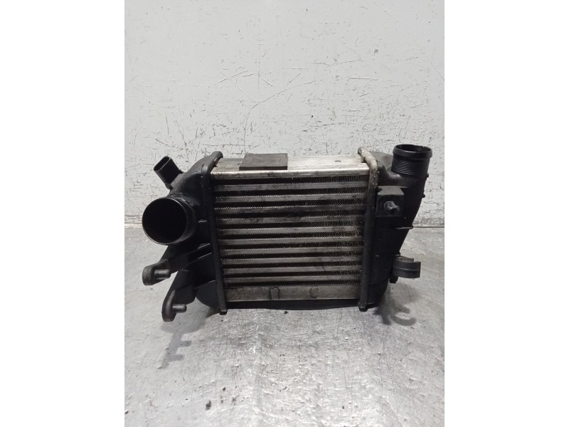 Recambio de intercooler para audi a4 b7 (8ec) 3.0 tdi quattro referencia OEM IAM 8E01458O5R  