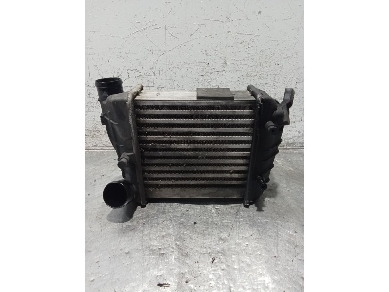 Recambio de intercooler para audi a4 b7 (8ec) 3.0 tdi quattro referencia OEM IAM 8E01458O5R  