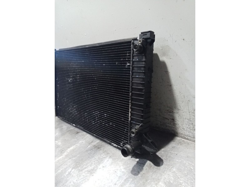 Recambio de radiador agua para audi a4 b7 (8ec) 3.0 tdi quattro referencia OEM IAM   